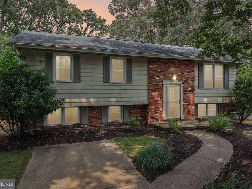 1398 Rainbow Drive, Pasadena, MD 21122 Main Photo
