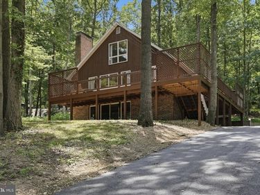 8147 MICHAUX DRIVE, FAYETTEVILLE, PA 17222