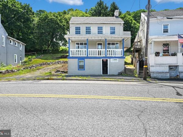 216 W BACON STREET, POTTSVILLE, PA 17901
