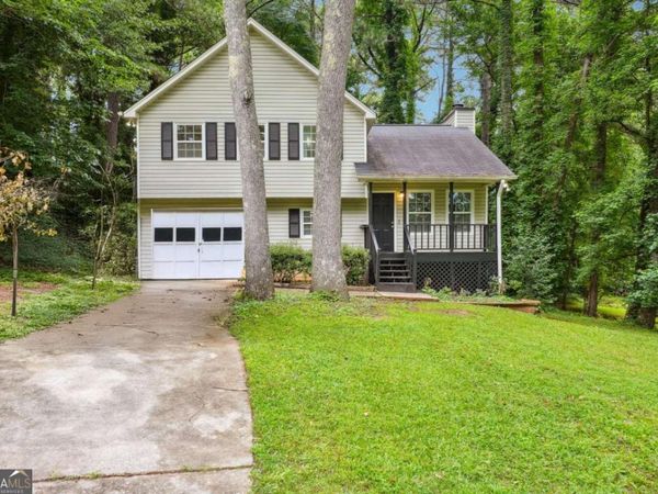 8298 Blackfoot Trail, Jonesboro, GA 30236