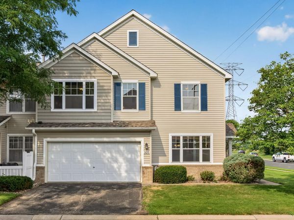 920 Princeton Avenue, Shakopee, MN 55379