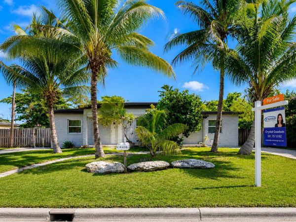 618 49TH Street, West Palm Beach, FL 33407