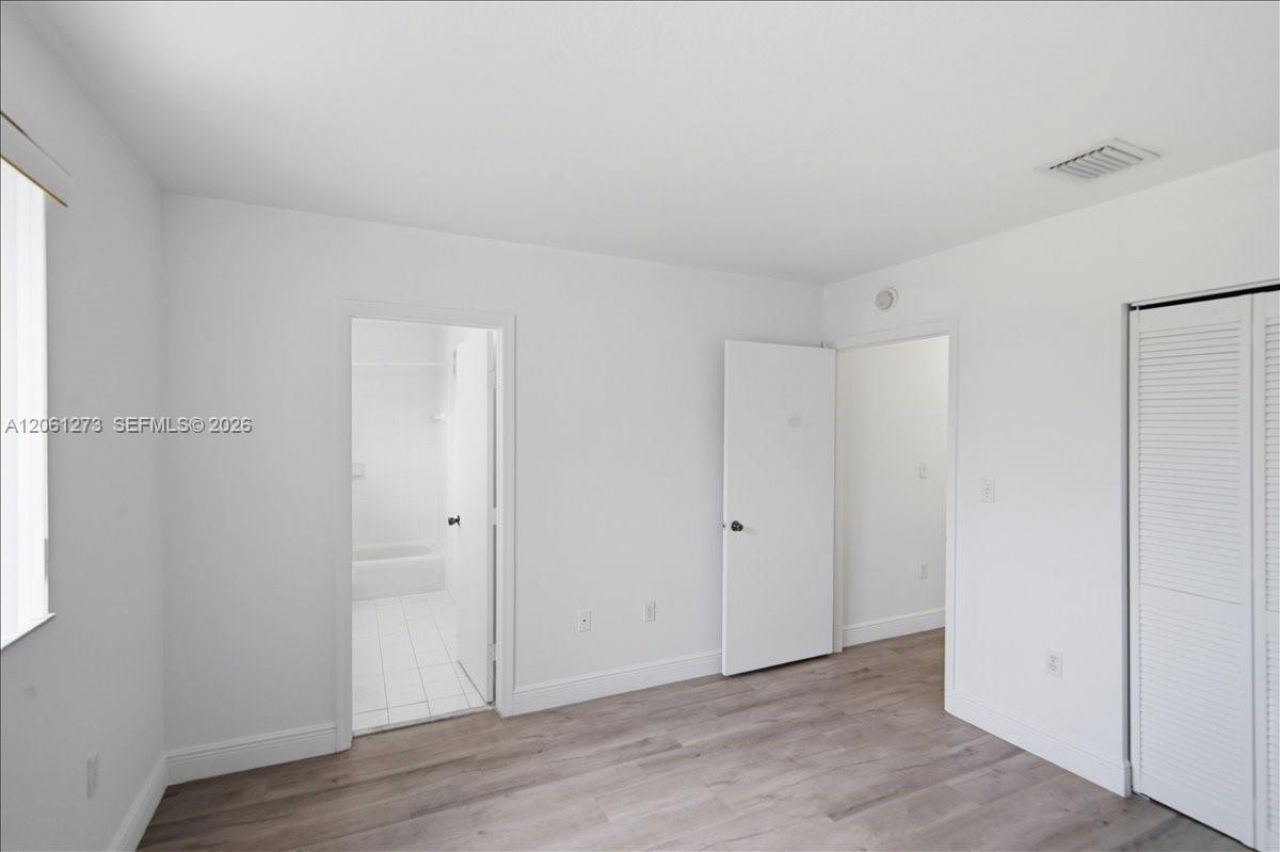 7245 NW 173rd Dr, Unit 2505, Hialeah, FL 33015 Photo