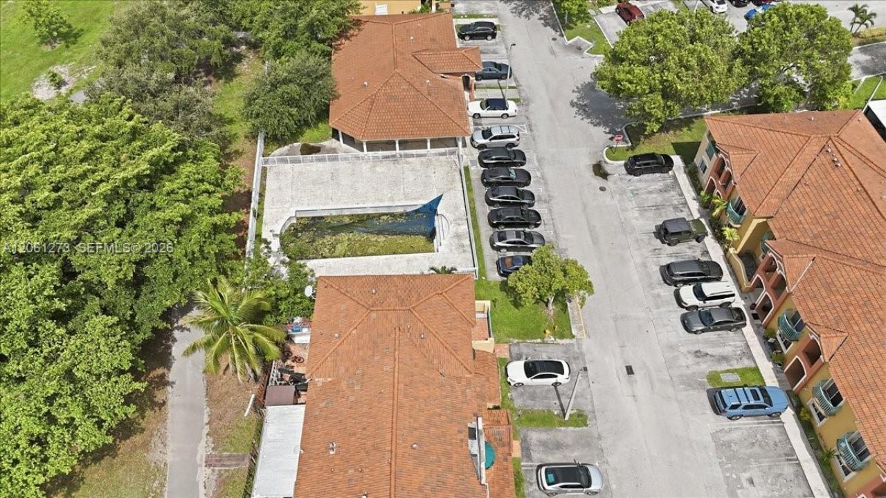 7245 NW 173rd Dr, Unit 2505, Hialeah, FL 33015 Photo