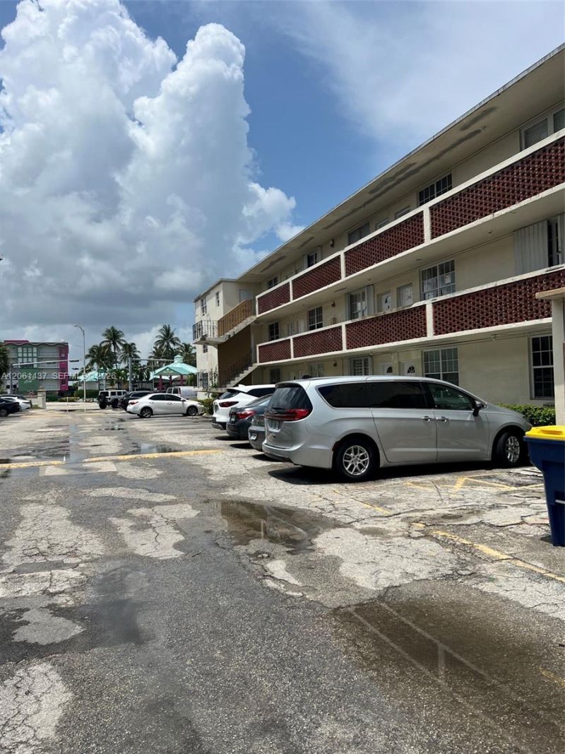 1800 79th St Cswy, Unit A107, North Bay Village, FL 33141 Photo