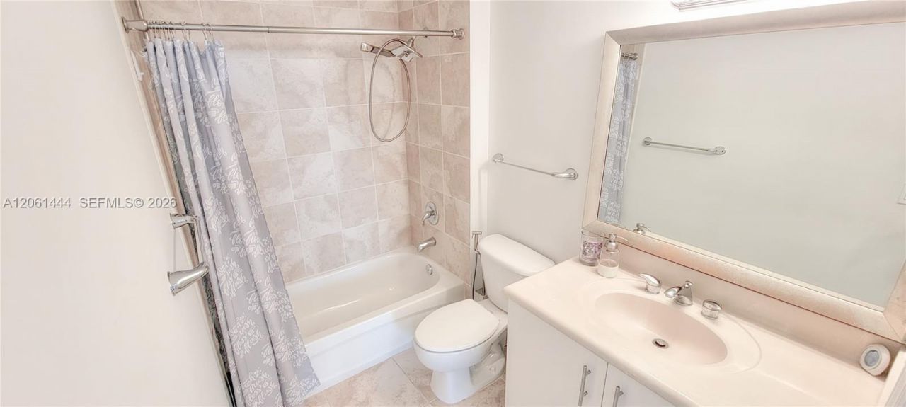 7910 W Harbor Island Dr, Unit 708, North Bay Village, FL 33141 Photo