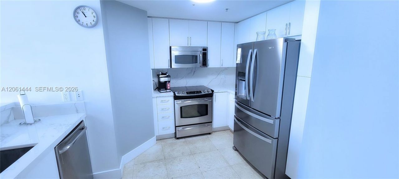 7910 W Harbor Island Dr, Unit 708, North Bay Village, FL 33141 Photo