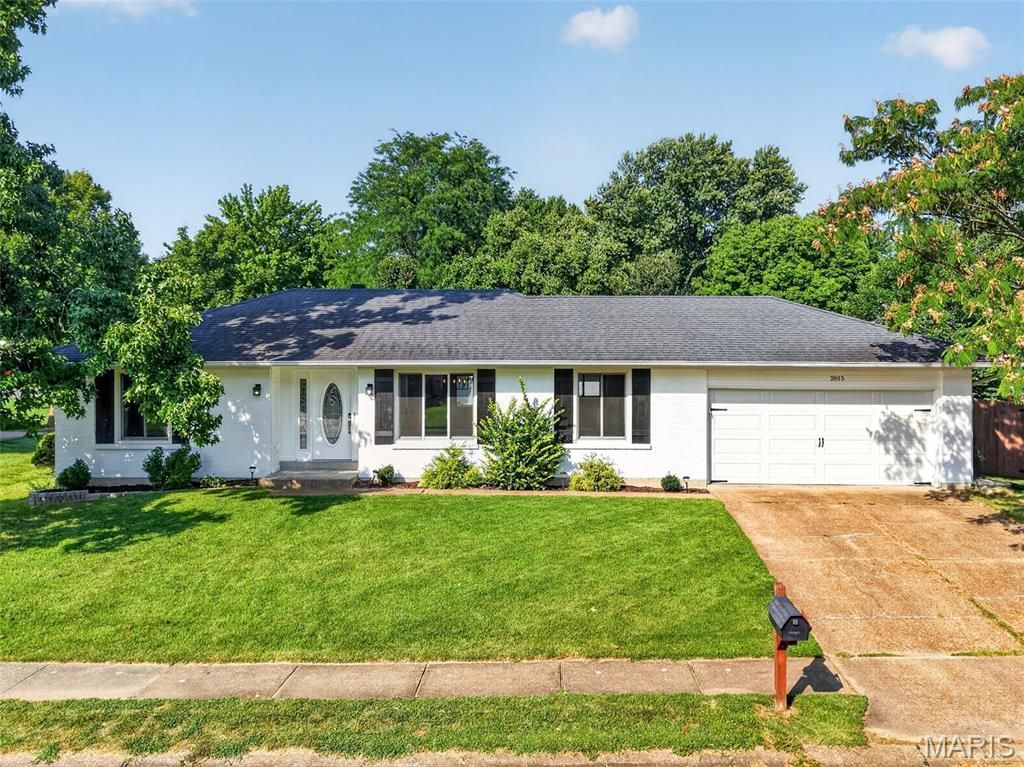 2815 Birch Tree Drive , Saint Charles, MO 63301 Main Photo