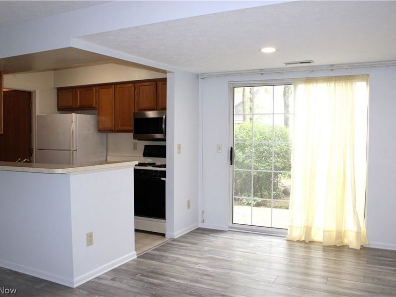 7260 Somerset Court, Northfield, OH 44067 Photo 13