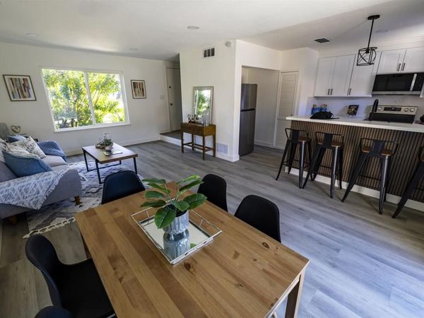 140 El Capitan Ln, Antioch, CA 94509