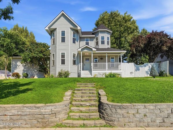 601 S River Heights Dr, Post Falls, ID 83854
