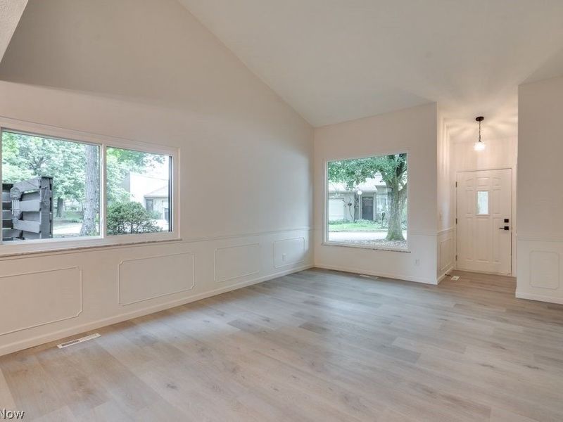 9668 Abbeyshire Way, Mentor, OH 44060 Photo 9