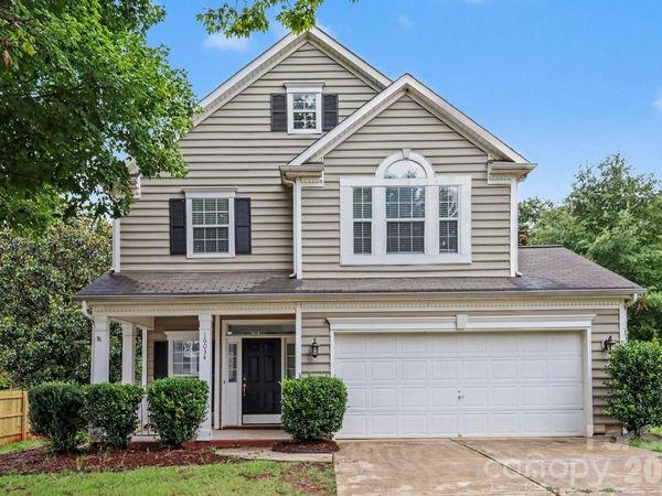 16034 Farmall Drive , Huntersville, NC 28078