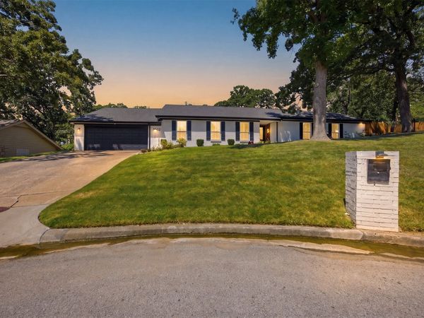 7302 S Evanston Avenue , Tulsa, OK 74136
