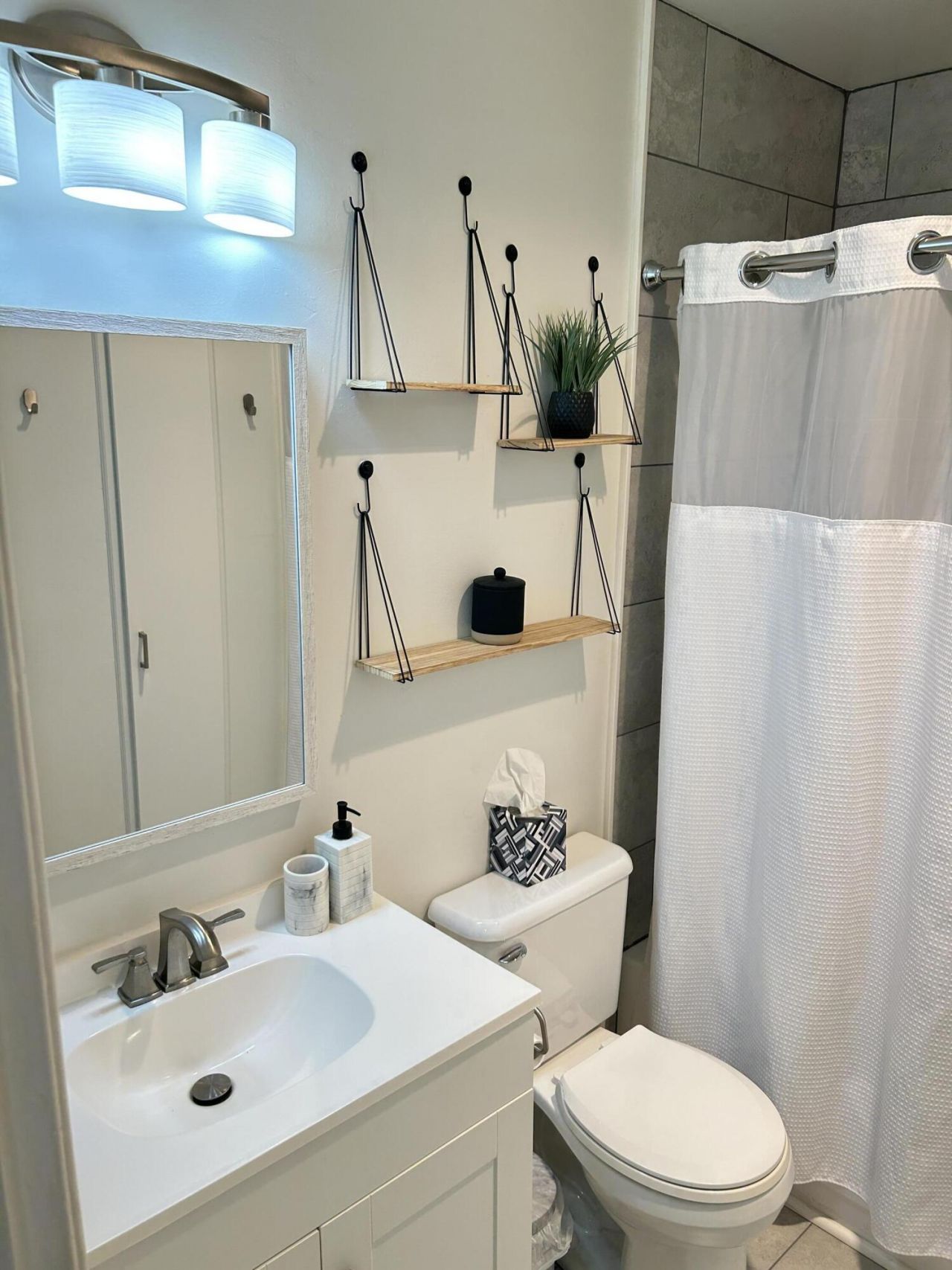 5640 SW 3rd Place, Unit 208, Margate, FL 33068 Photo