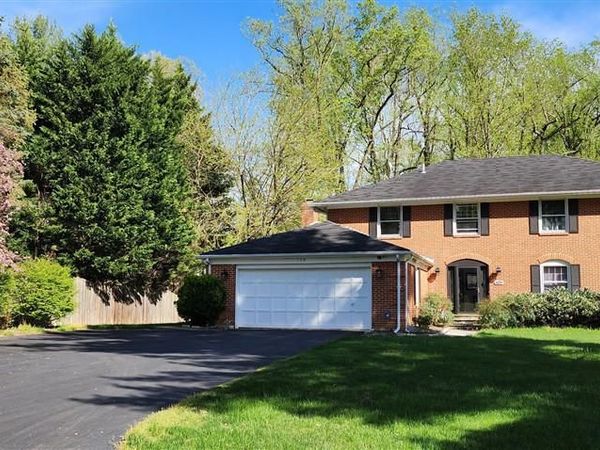 736 RIDGE DRIVE, MCLEAN, VA 22101