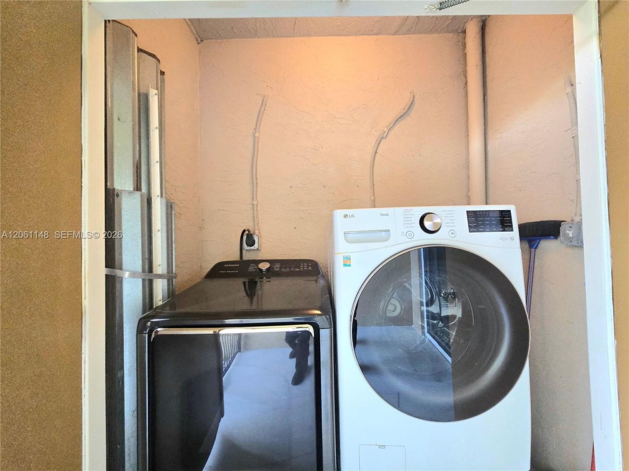 11600 SW 2nd St, Unit 18104, Pembroke Pines, FL 33025 Photo