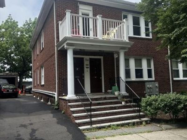84 Lawton St., Unit 1, Brookline, MA 02446
