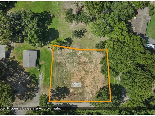 00 Garden Road , Morrilton, AR 72110