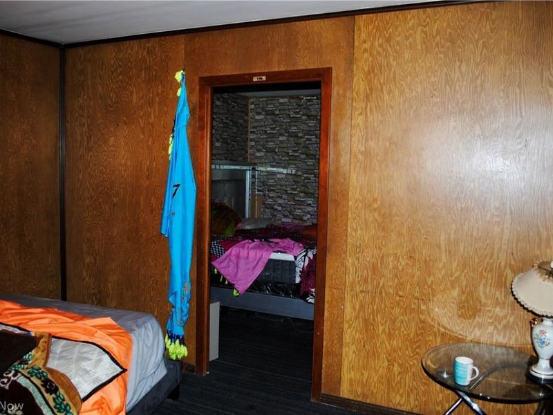3775 Highland Road, Cleveland, OH 44111 Photo 10