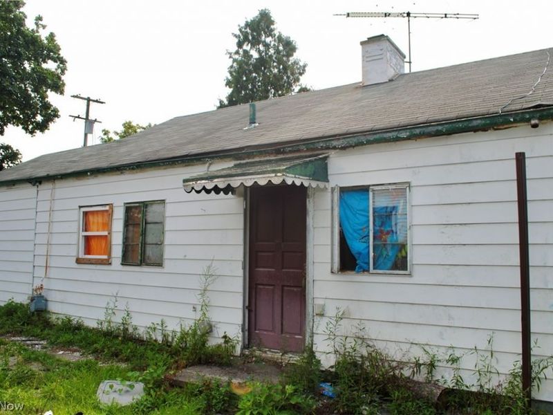 3775 Highland Road, Cleveland, OH 44111 Photo 3