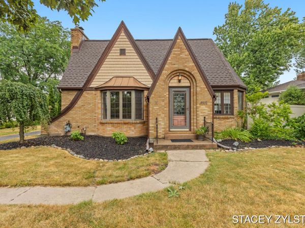 3331 Fulton Street E, Grand Rapids, MI 49546