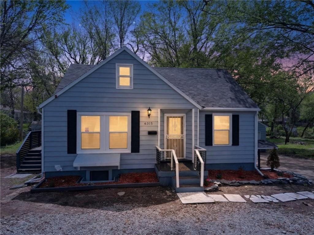 6315 E Red Bridge Road, Kansas City, MO 64134 Main Photo