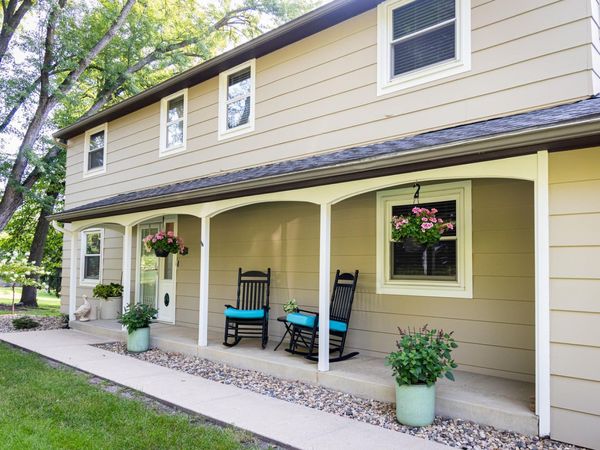 1440 Woodland Drive SW, Rochester, MN 55902