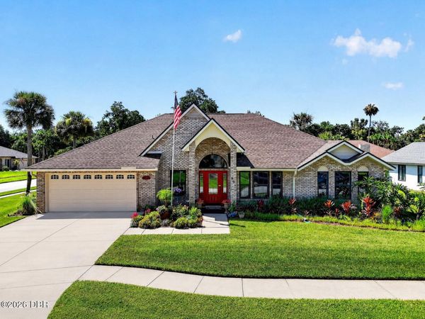 901 Oetter Drive, South Daytona, FL 32119