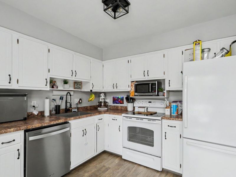 200 Essex Road , Lexington, OH 44904 Photo 7