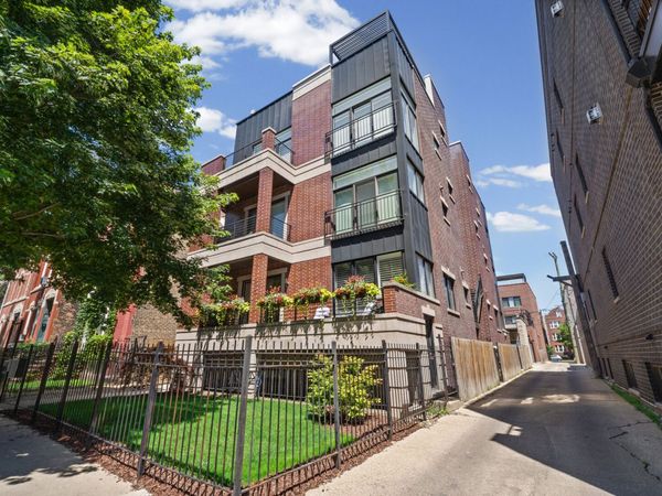 831 N Paulina Street , Unit 2E, Chicago, IL 60622