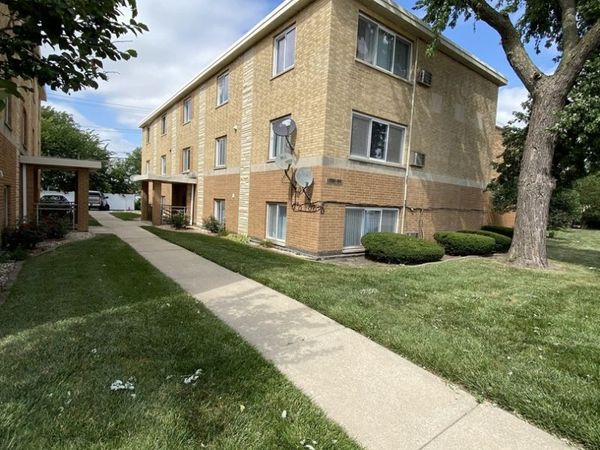 5580 S Archer Avenue , Unit 1C, Chicago, IL 60638
