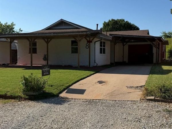 8 Baker Street, Asher, OK 74826