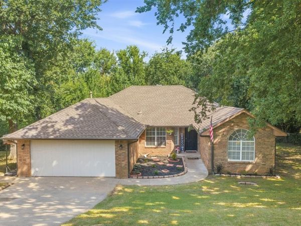 127 Tanglewood Drive, Pauls Valley, OK 73075