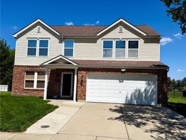524 Falling Leaf Way , Mascoutah, IL 62258