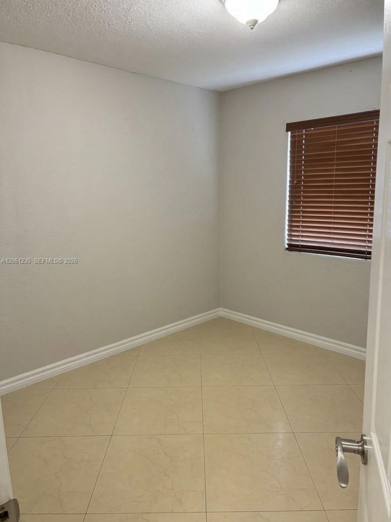 Please Call For Address, Miami, FL 33157 Photo