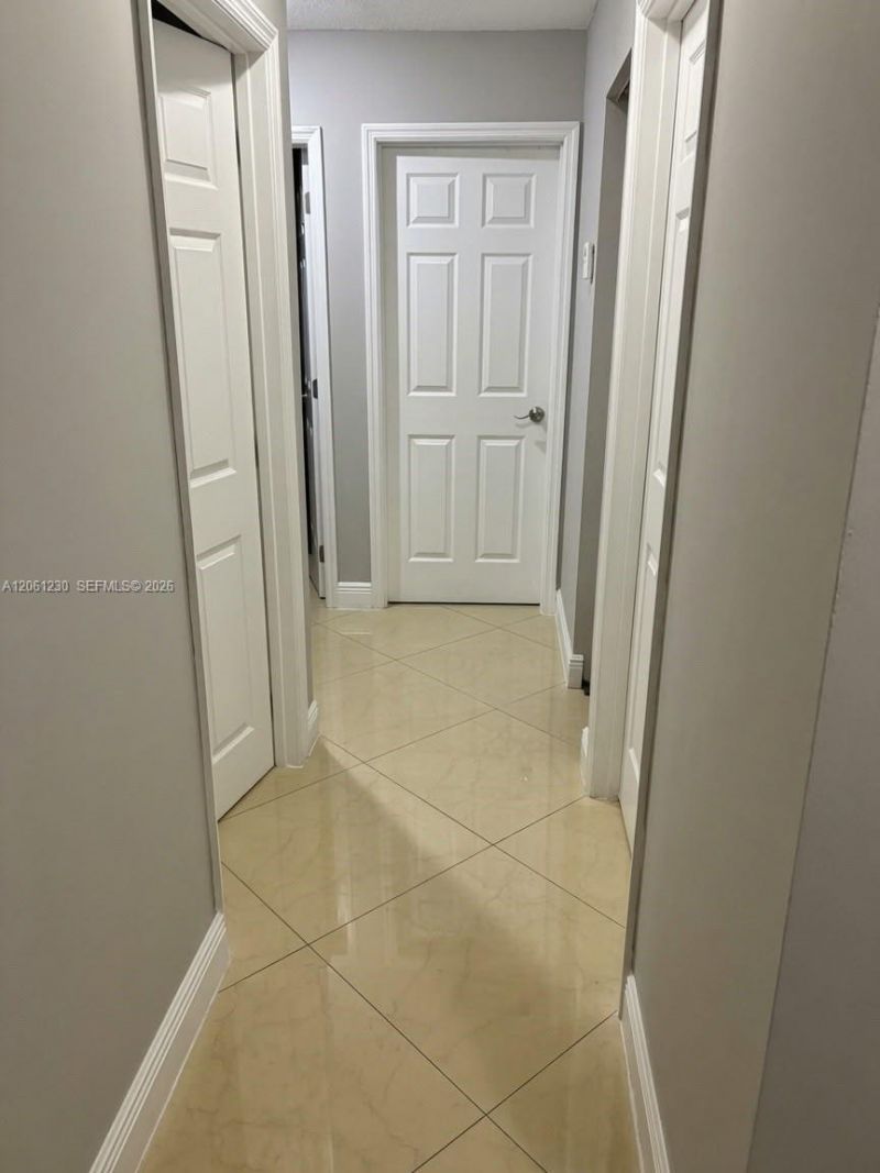 Please Call For Address, Miami, FL 33157 Photo