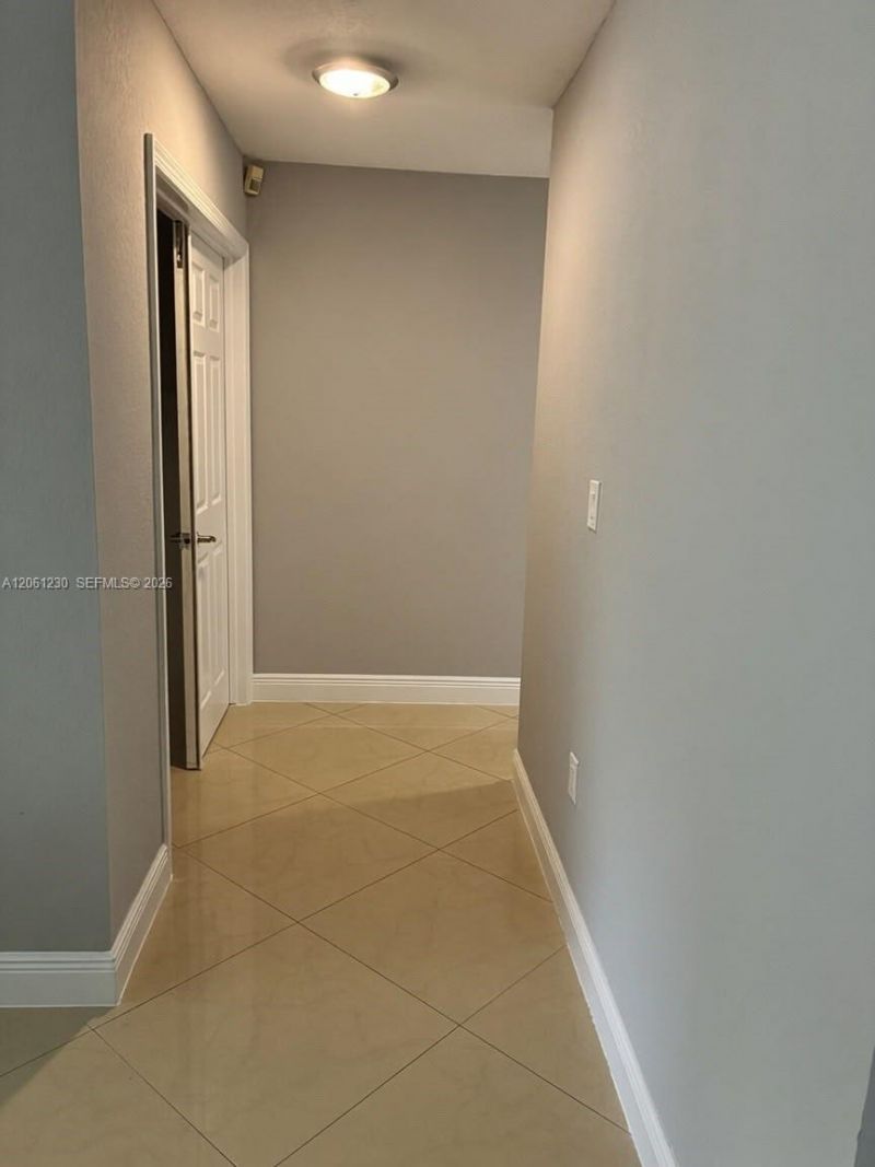 Please Call For Address, Miami, FL 33157 Photo