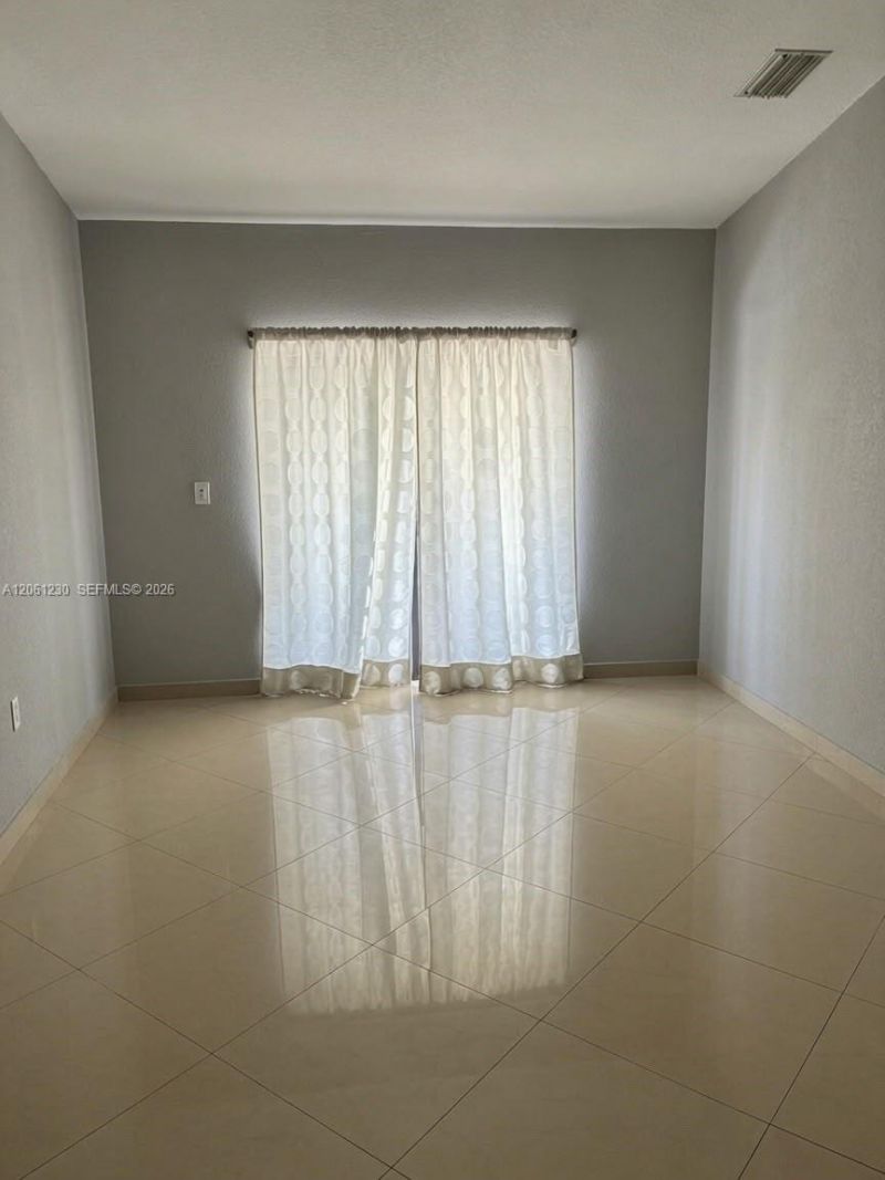 Please Call For Address, Miami, FL 33157 Photo