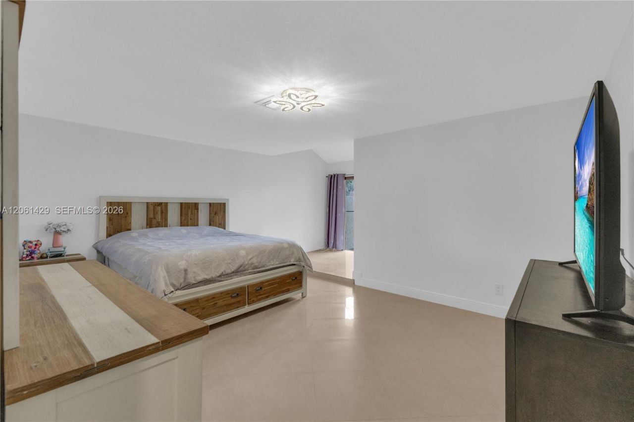 2905 Begonia Way , Cooper City, FL 33026 Photo