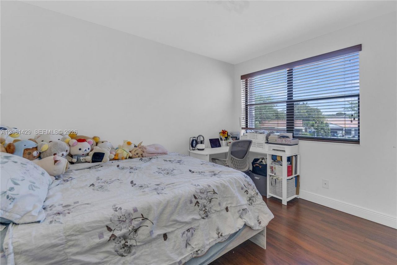 2905 Begonia Way , Cooper City, FL 33026 Photo