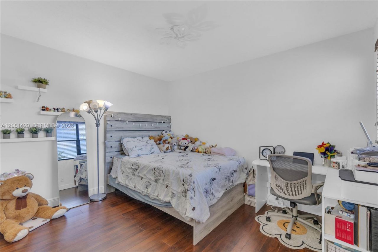 2905 Begonia Way , Cooper City, FL 33026 Photo