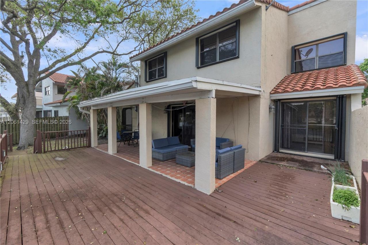 2905 Begonia Way , Cooper City, FL 33026 Photo