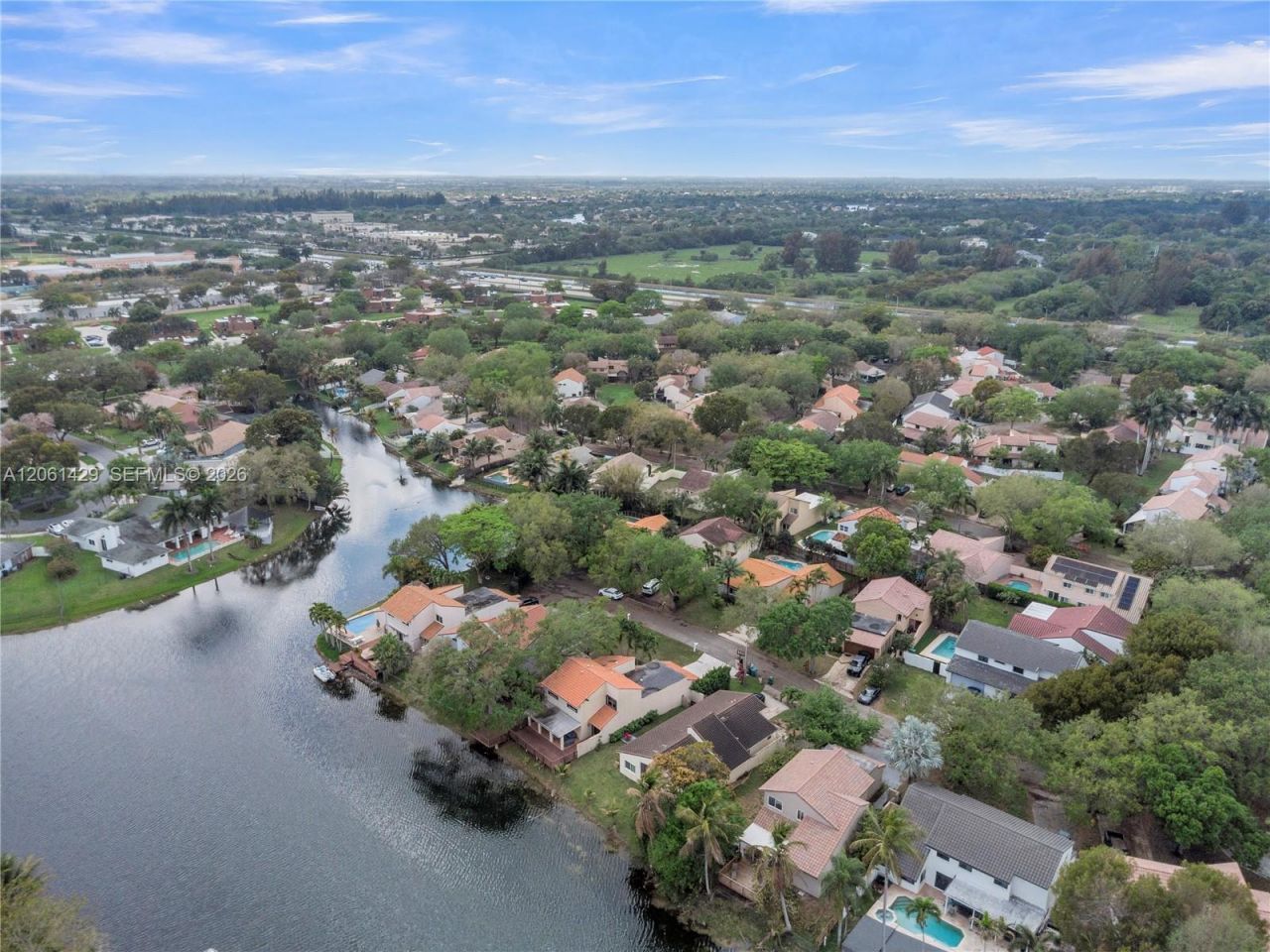 2905 Begonia Way, Cooper City, FL 33026 Photo