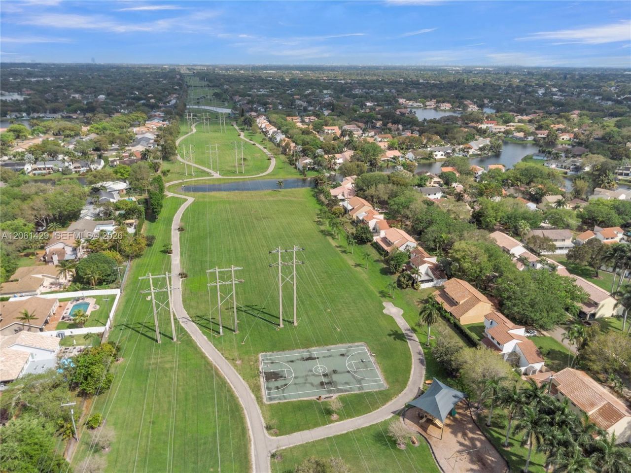 2905 Begonia Way , Cooper City, FL 33026 Photo