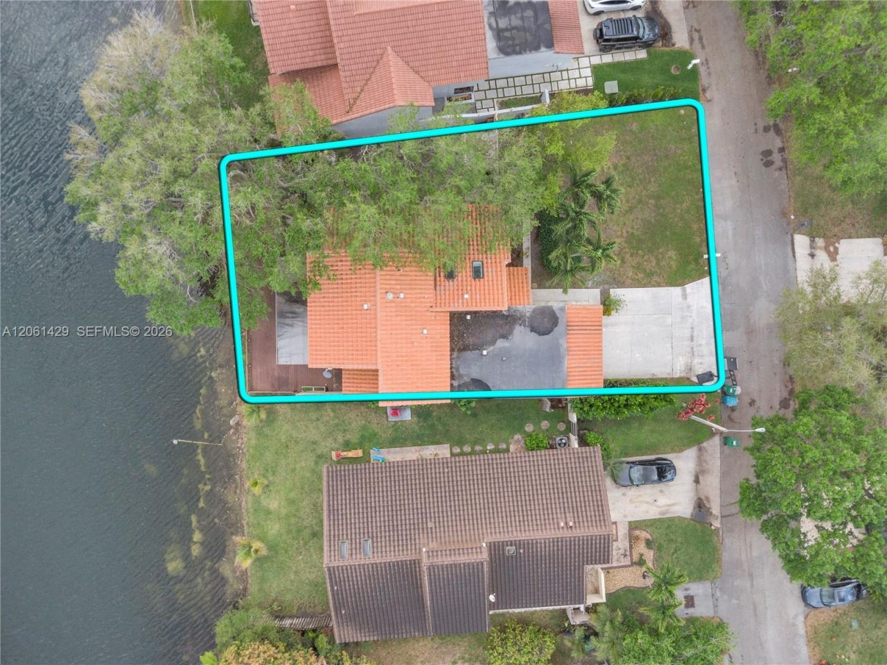 2905 Begonia Way , Cooper City, FL 33026 Photo
