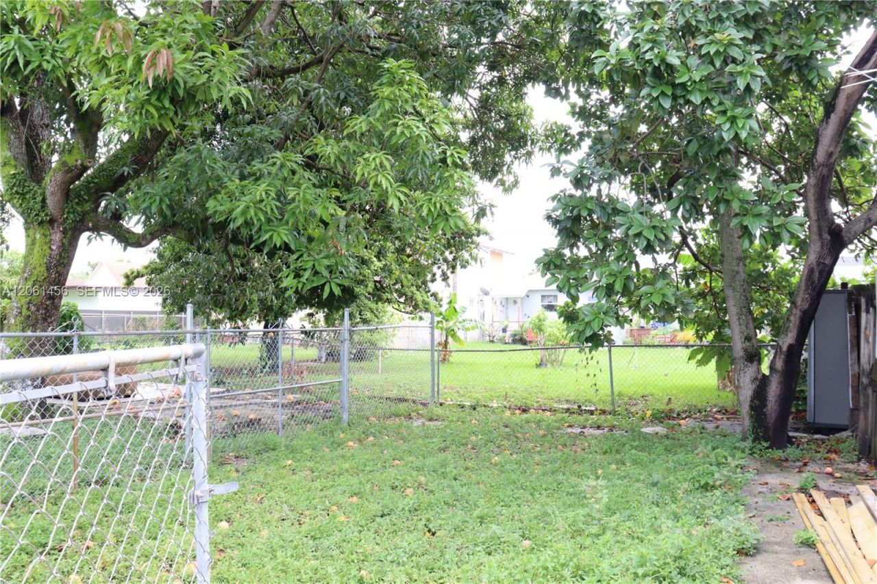 3146 NW 29th St, Unit 2, Miami, FL 33142 Photo