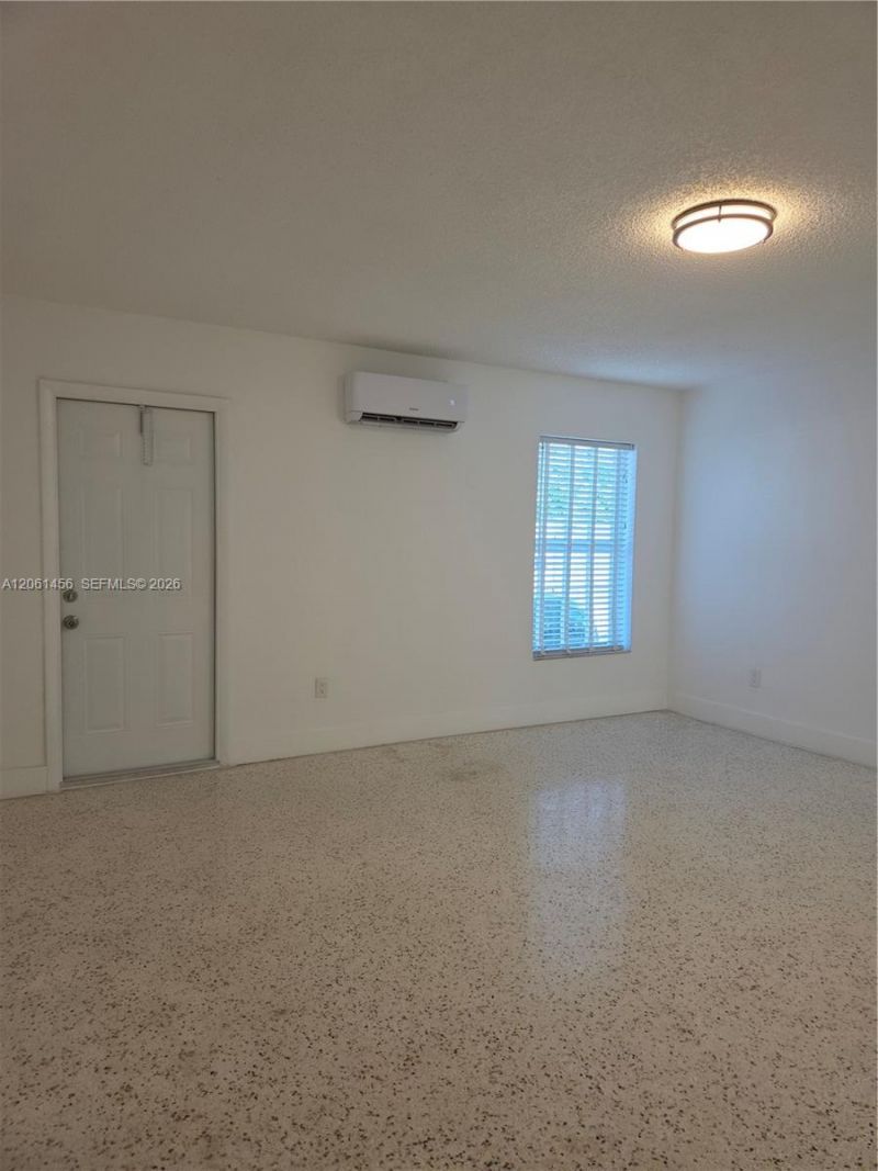 3146 NW 29th St, Unit 2, Miami, FL 33142 Photo