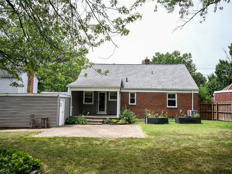 1313 Richmond Road , Lyndhurst, OH 44124 Photo 12