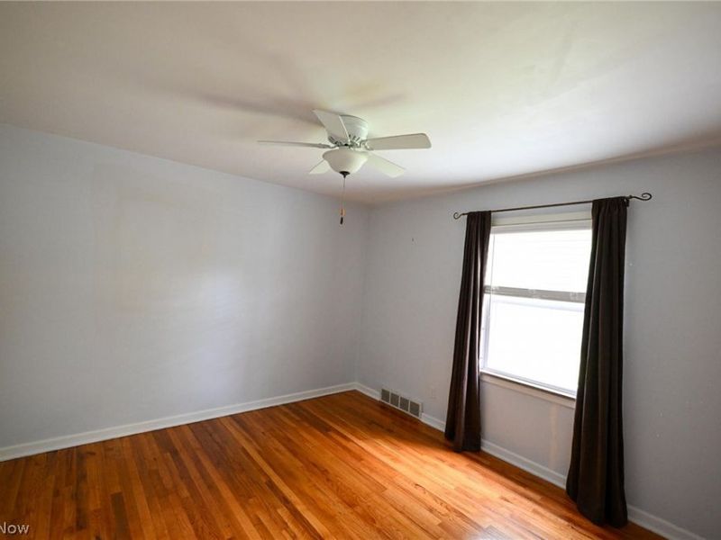 1313 Richmond Road , Lyndhurst, OH 44124 Photo 16